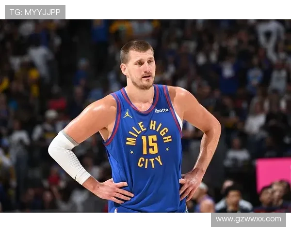 约基奇稳定发挥半场表现出色贡献13分5篮板5助攻助球队争胜